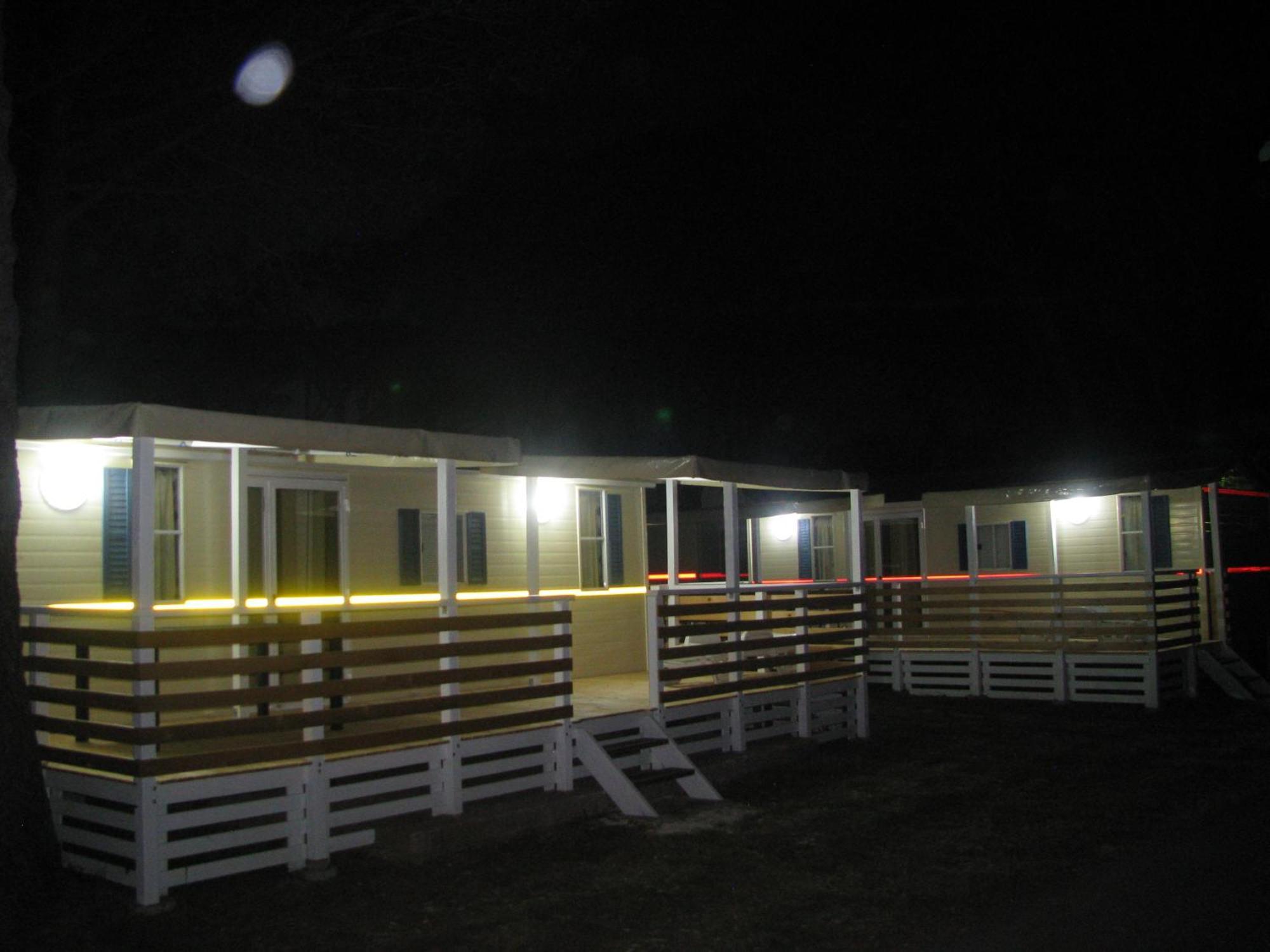Plamar Mobile Homes Bi Village فاجانا المظهر الخارجي الصورة